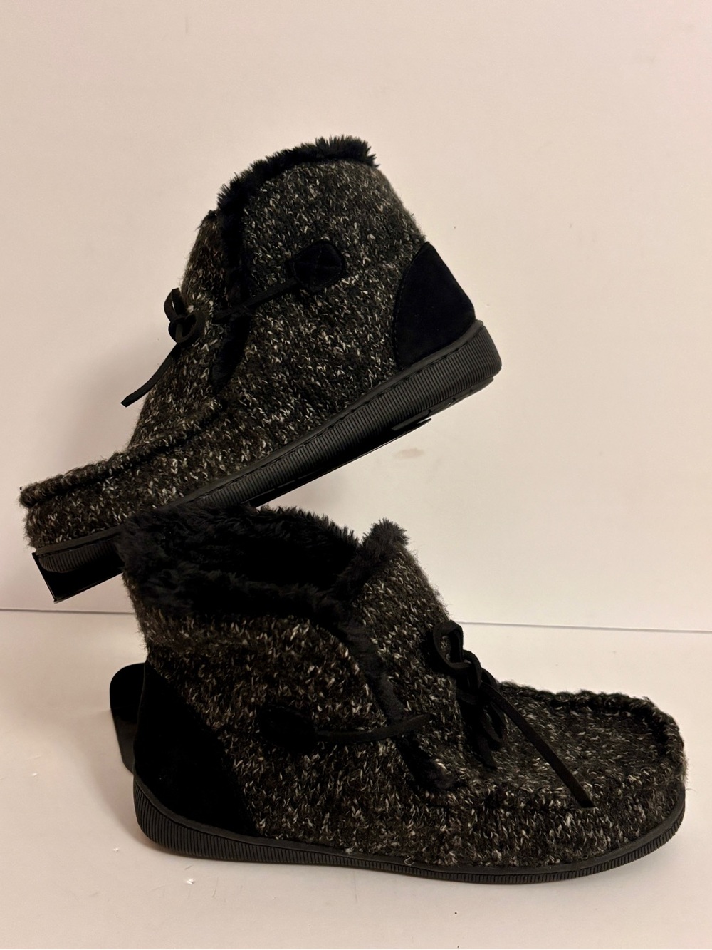 Sonoma Goods For Life women's sweater knit boot slippers size7-8